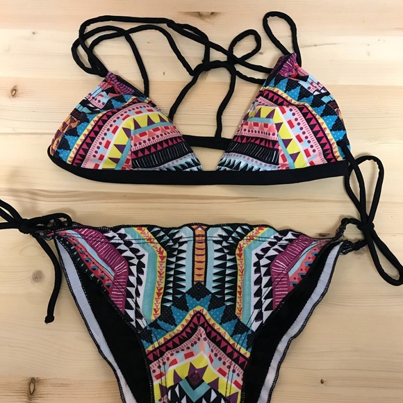 [LA Hearts] 2 Piece Bikini Ruched Bottom - Picture 2 of 6